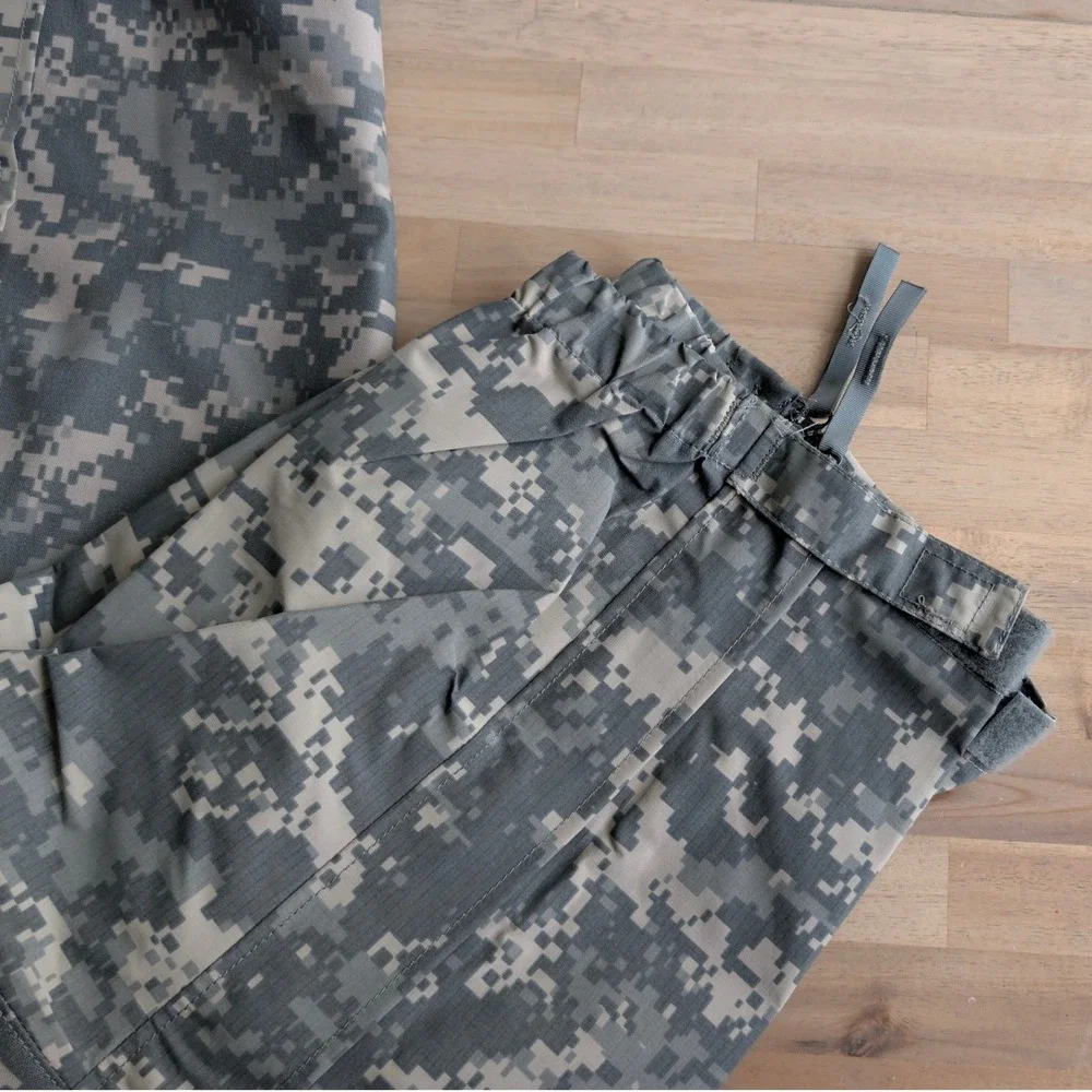 US Army ECWCS Gen III Trousers Extreme Cold Wet Weather‎ Camo Medium Long NWT!